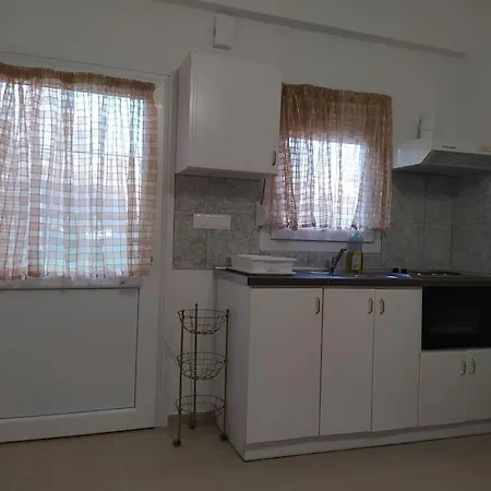 Creta Irini's Rooms3 *